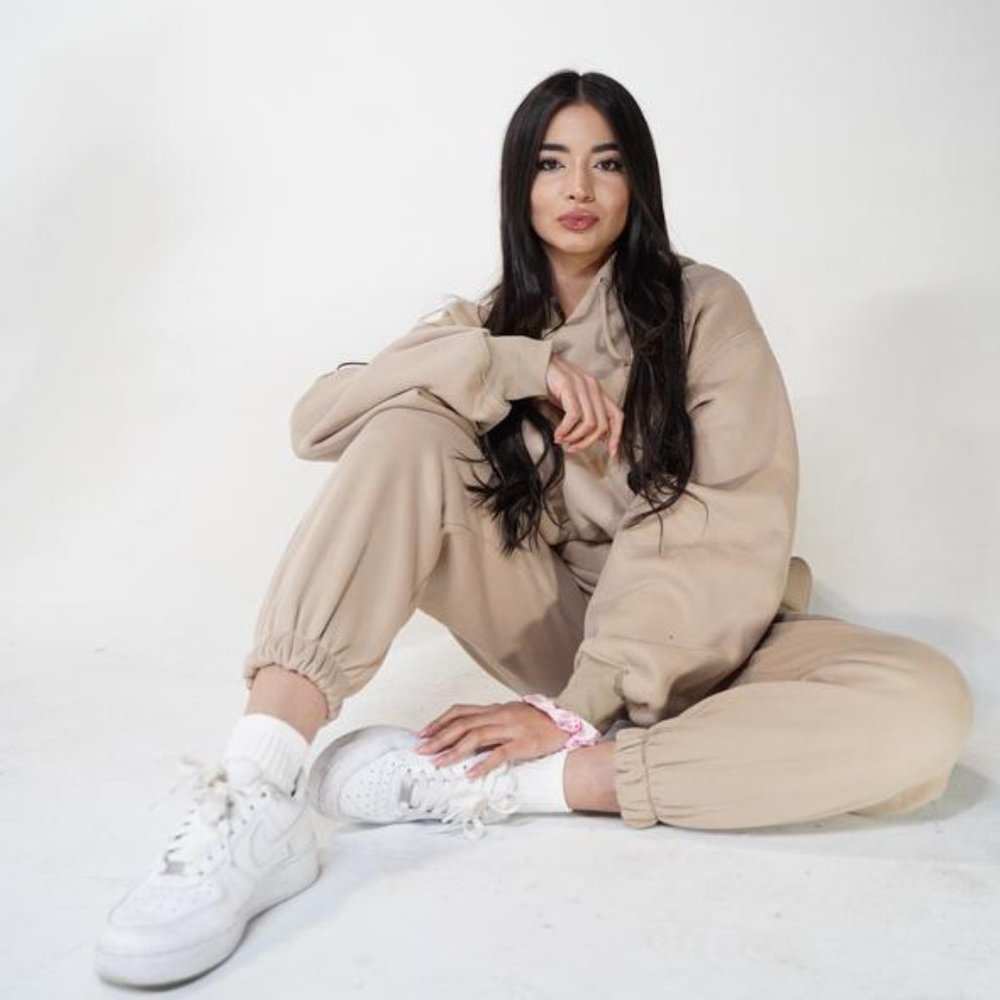 Komfy Kozy - Sweatpants - Picture 2 of 10